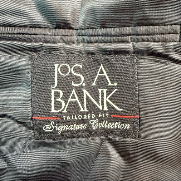 JoS. A. Bank NWT Men's Signature Collection Tailored Fit Wool Suit Jacket 48 Reg - Picture 6 of 9